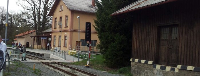Železniční stanice Česká Kubice is one of Železniční stanice ČR: Č-G (2/14).