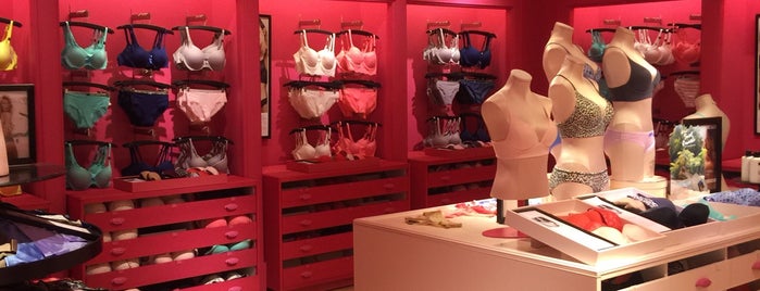Victoria's Secret is one of The 9 Best Women's Stores in Kansas City.