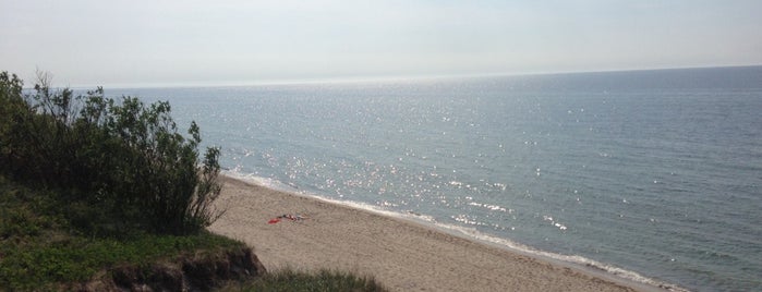 Curonian Spit is one of Калинингрaд.
