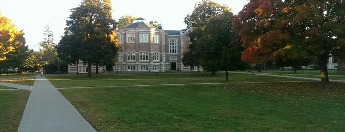 The Quad is one of Beekman.