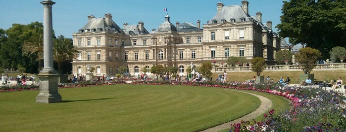Люксембургский сад is one of Paris.