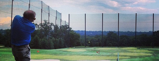 Sterling Farms Golf Course is one of Daveさんのお気に入りスポット.