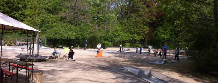 Minigolfplatz am Fritz-Schloß-Park is one of Kinder Ausflug.