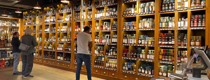 The Whisky Exchange is one of Sevgiさんの保存済みスポット.