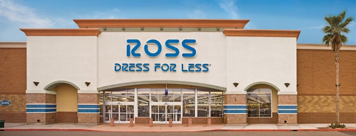 Ross Dress for Less is one of Orte, die Debbie gefallen.