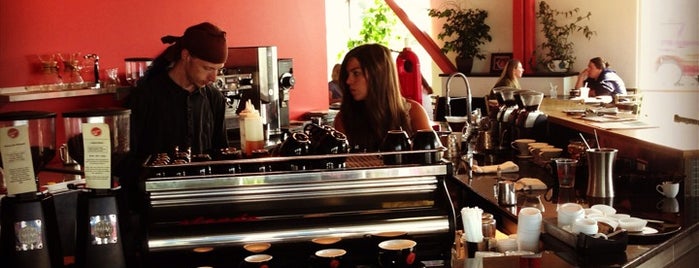SteamDot Espresso & Coffee Lab is one of สถานที่ที่บันทึกไว้ของ Jim.