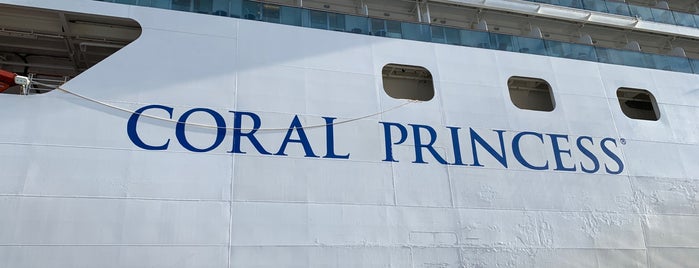 Coral Princess is one of สถานที่ที่บันทึกไว้ของ Maribel.