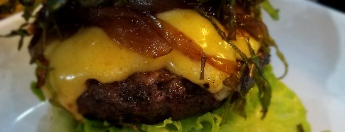 Burger Vegas is one of Posti che sono piaciuti a Thaís.