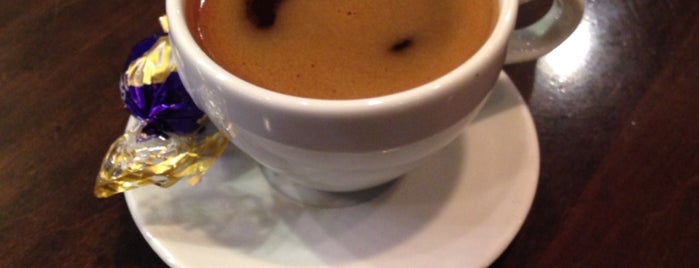 Kahve Dünyası is one of Posti che sono piaciuti a Abdulaziz.