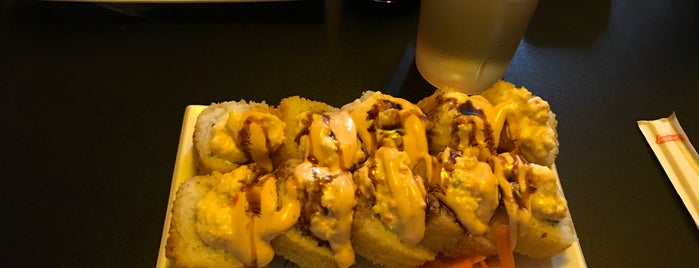 Okuma Sushi is one of Orte, die Mauricio gefallen.