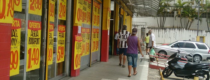 Takara Supermercado is one of Lugares.