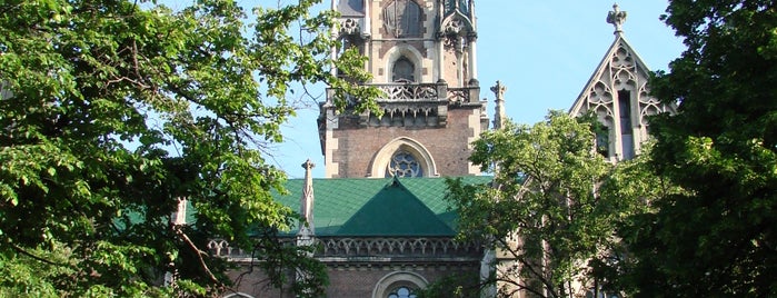Площа Марка Кропивницького is one of Площі Львова.