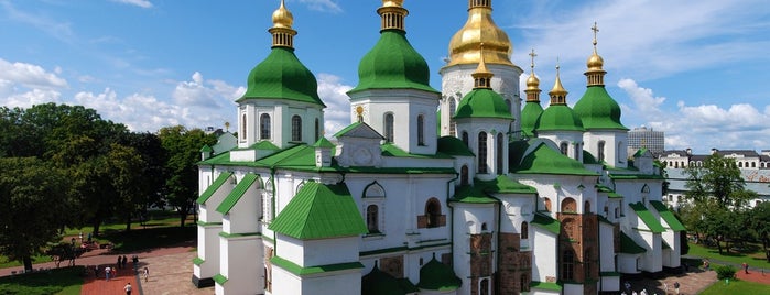 Catedral de Santa Sofía de Kiev is one of Сім чудес України.