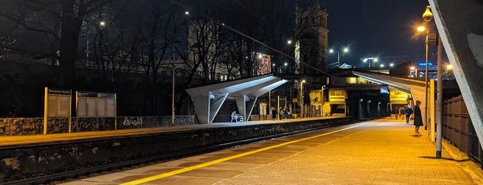 Warszawa Powiśle is one of Stations.