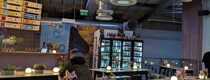 Unit 9 Cloudwater Taproom is one of Manchester crawl.