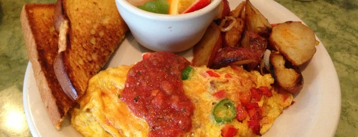 Atomic Omelette and Grill is one of Lugares favoritos de Rothy.