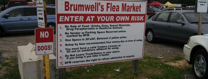 Brumwell's Flea Market is one of สถานที่ที่บันทึกไว้ของ George.