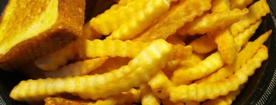 Zaxby's Chicken Fingers & Buffalo Wings is one of Chicken Spots.