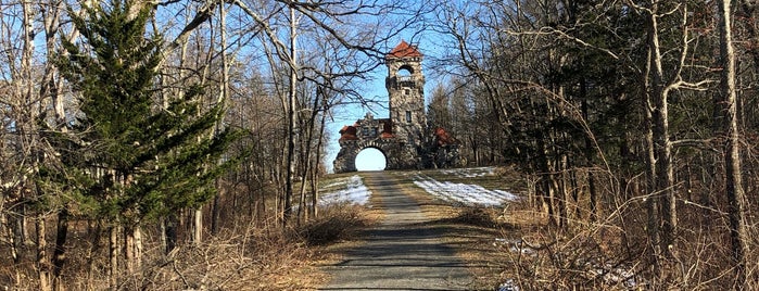 Mohonk Preserve Testimonial Gateway is one of Kimmieさんの保存済みスポット.