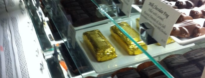 John Kelly Chocolates is one of Orte, die Rachel gefallen.