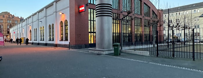 REWE is one of Markets.