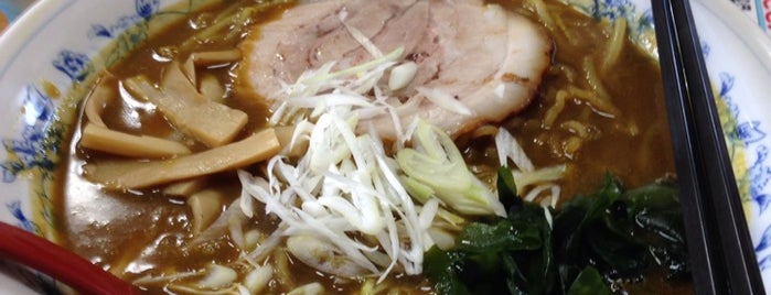 室蘭カレーらーめん じぇんとる麺 is one of らーめん.