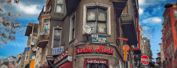 Tarihi Simit Cafe is one of Beşiktaş.