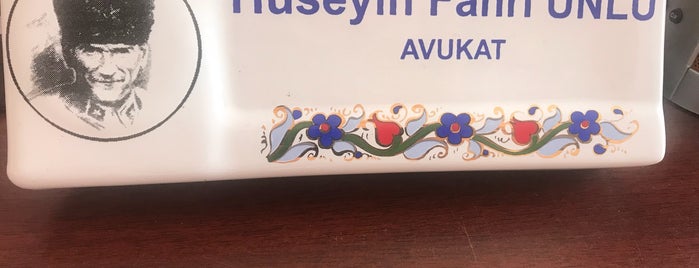 Ünlü Hukuk Bürosu is one of Posti che sono piaciuti a Nail.