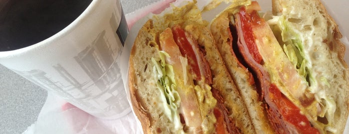 Dooley's Bagels and Deli is one of Restaurant To-do List.