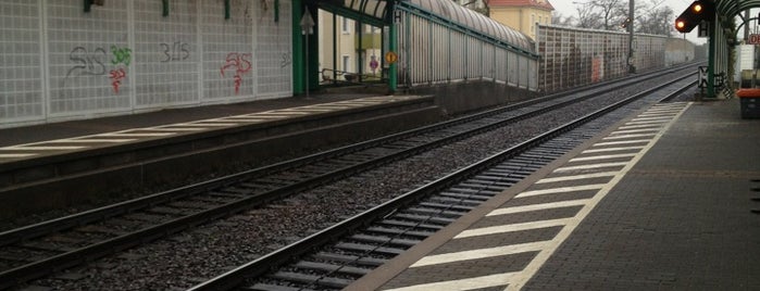 Bahnhof Mannheim-Luzenberg is one of Bf's Baden (Nord).