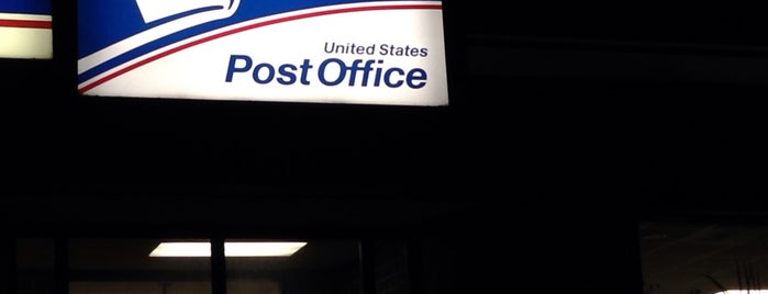 United States Postal Service is one of Orte, die Aaron gefallen.