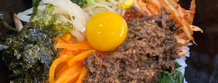한국관 is one of 한국인이 사랑하는 오래된 한식당 100선.