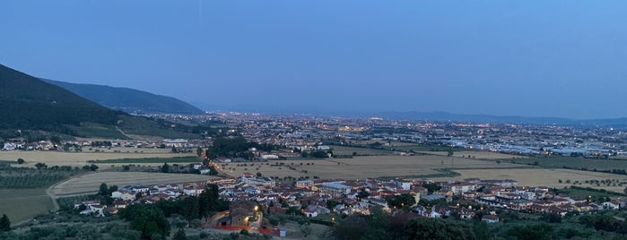 La Taverna Della Rocca is one of Food spots nearby Prato.