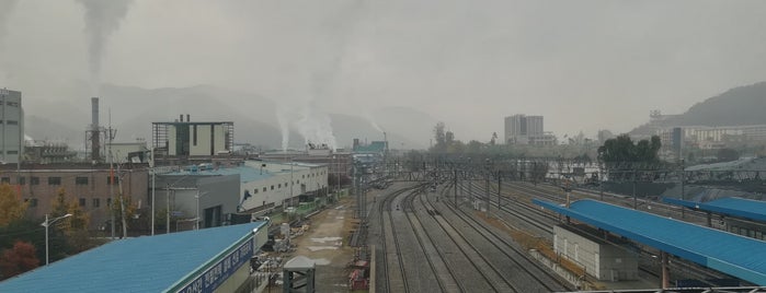 Dongducheon Stn. is one of 서울지하철 1~3호선.