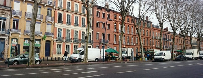 Place Arnaud Bernard is one of Les places de Toulouse.
