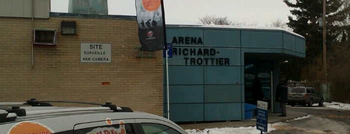 Arena Richard-Trottier is one of Aréna.