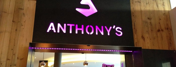 Anthony's Pizza A More is one of Tempat yang Disukai Damla.