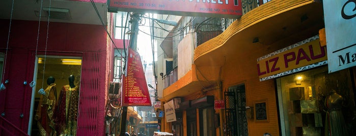 Shahpur Jat Market is one of Tips The Wall Street Journal.