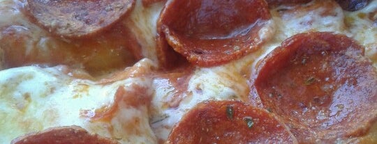 Domino's Pizza is one of Posti che sono piaciuti a Taiani.