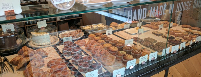 Junction Bakery & Bistro is one of Del Ray Favorites.
