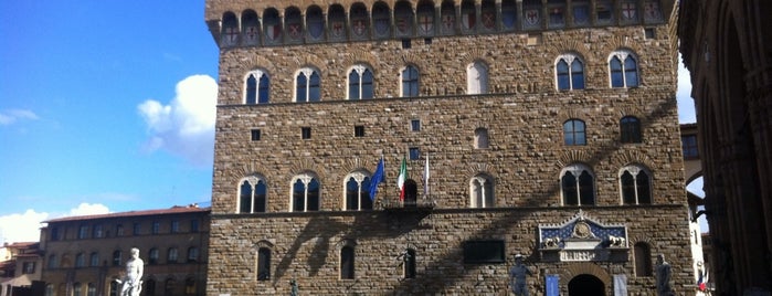 Pitti Sarayı is one of Italia.