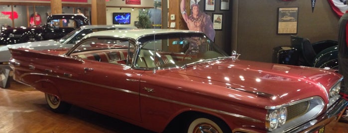 Pontiac Automobile Museum is one of BP'ın Beğendiği Mekanlar.