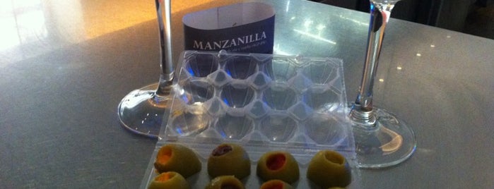 Manzanilla Bar is one of Restaurantes.