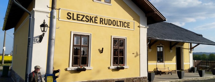 Železniční stanice Slezské Rudoltice is one of Železniční stanice ČR (R-Š).