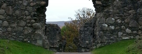 Old Inverlochy Castle is one of Scottish Castles.