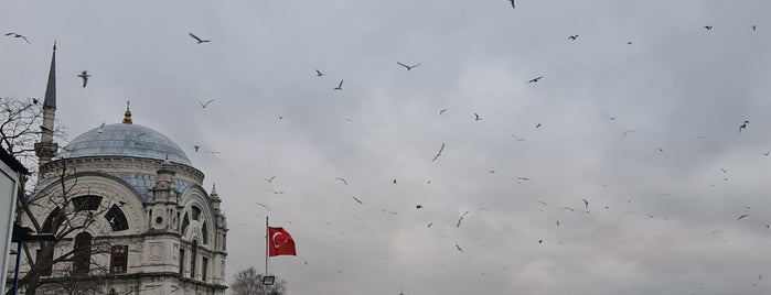 Kız Kulesi Kabataş İskelesi is one of ÜSKÜDAR_İSTANBUL.