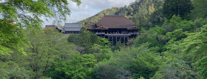 Koyasu Pagoda is one of 洛陽三十三所観音霊場.