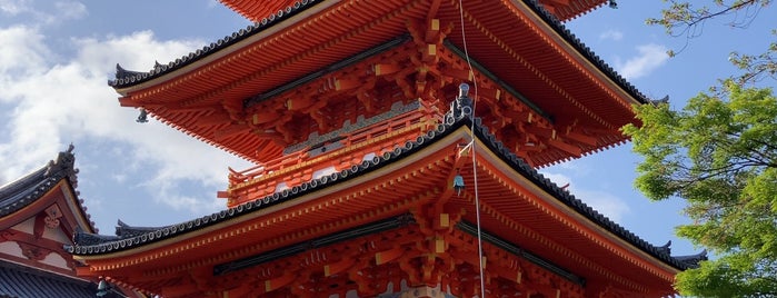 Three-storied Pagoda is one of Kyoto.