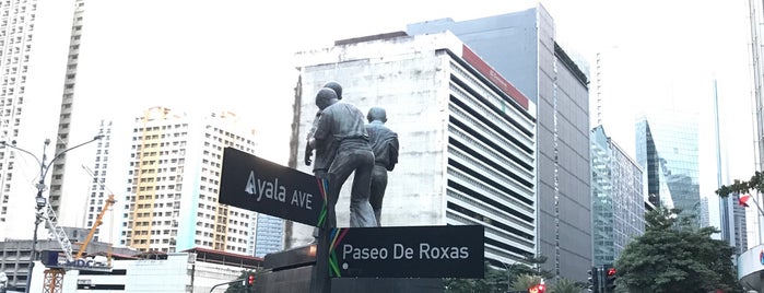 Ayala Avenue is one of Lugares guardados de Jason.