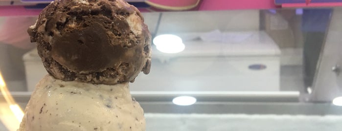 Baskin-Robbins is one of Aguさんのお気に入りスポット.